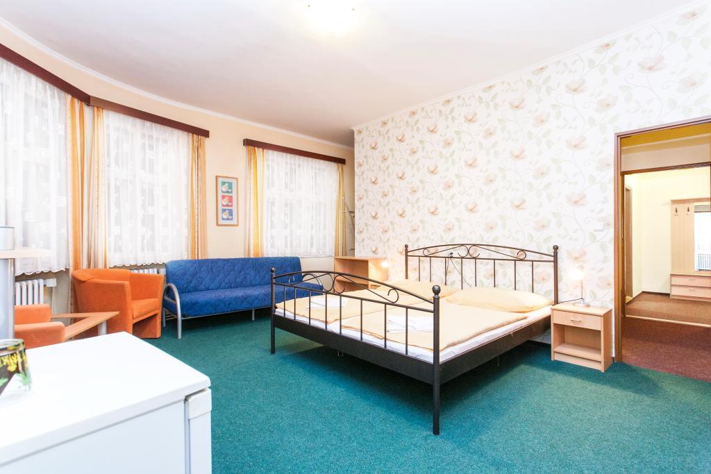 Hotel Grand Tanvald Exterior foto