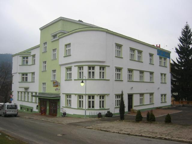 Hotel Grand Tanvald Exterior foto